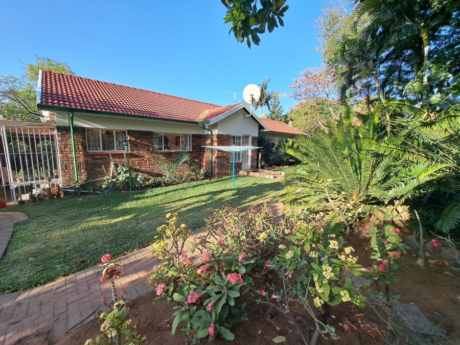3 Bedroom Property for Sale in Safari Gardens North West